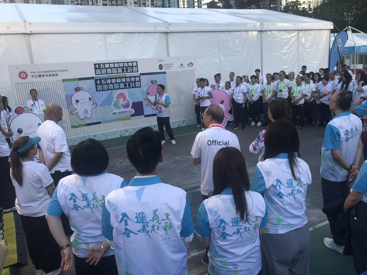 第15屆全國運動會本月9日至21日舉行，首次由粵港澳聯合舉辦，本港將承辦8個競賽項目，委任超過1.6萬名市民擔任義工。(第十五屆全國運動會香港賽區義工計劃FB)