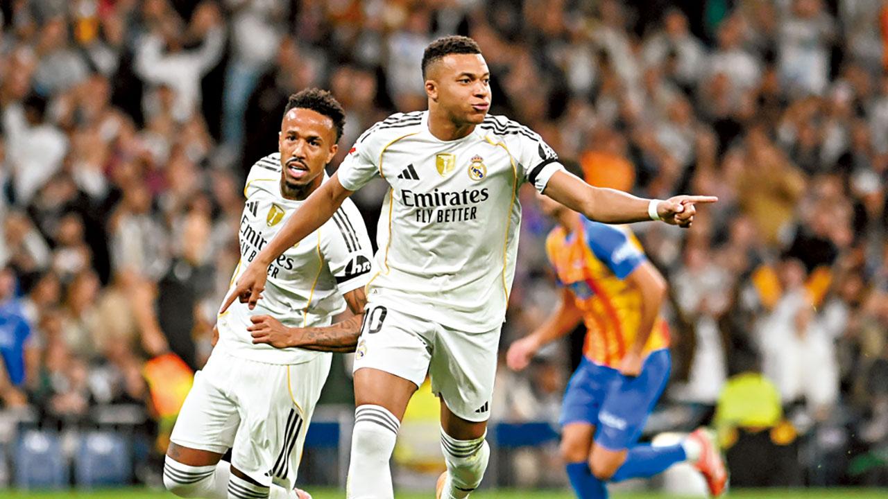 西甲｜皇馬巴塞 分途求反彈