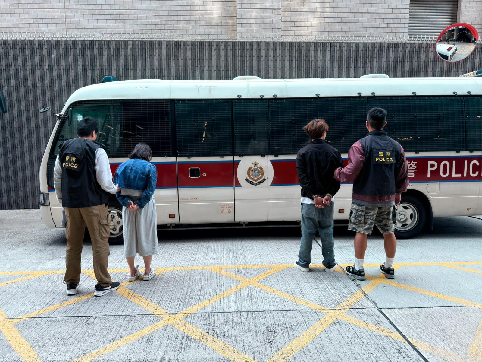 警搜旺角酒店房檢46萬元冰毒，兩男女被捕。(警方圖片)