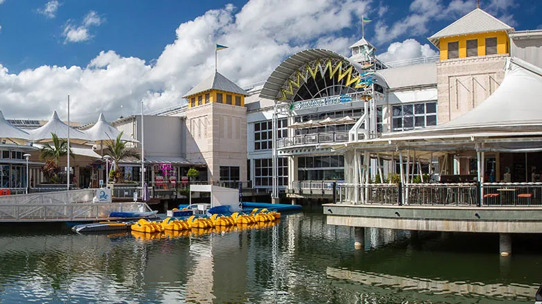 領展擬購澳洲3購物中心 未簽具約束力協議