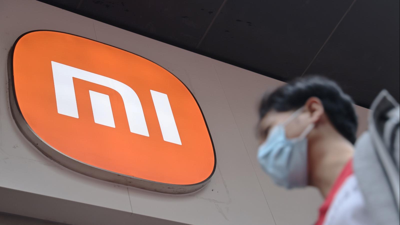 雷軍斥逾1億元增持小米，持股比例升至23.26%。