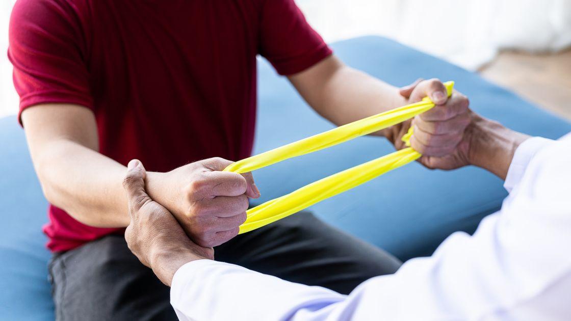 專業與陪伴，讓復康成為翻轉契機，讓病人重新擁有做自己、過生活的能力，不只是身體的恢復，更是自信與尊嚴的修復。