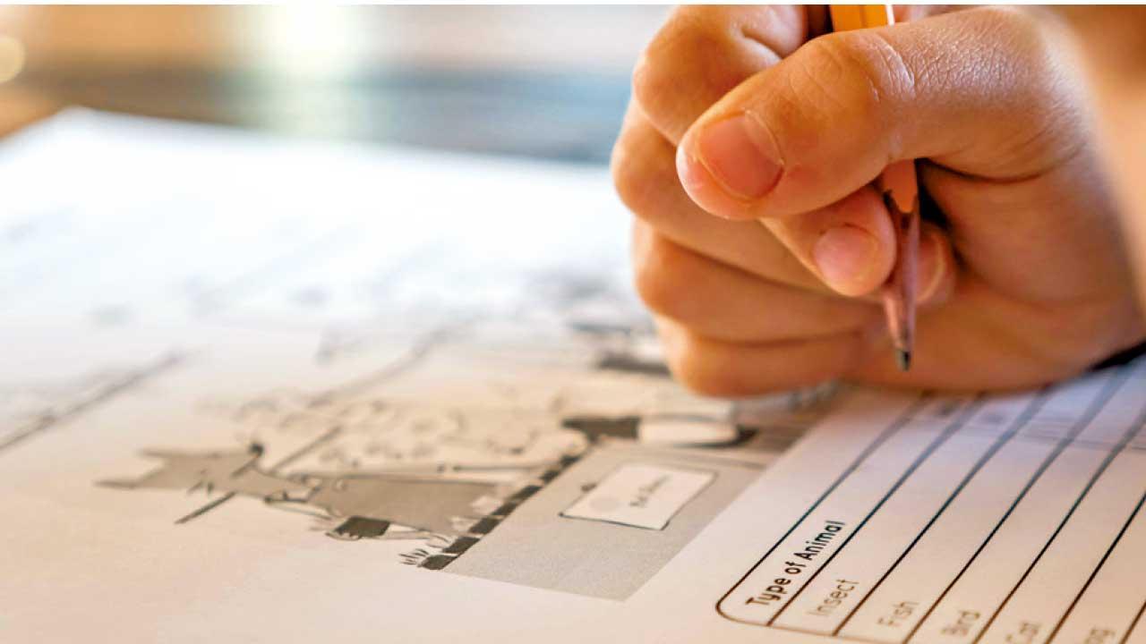 從執筆方式中觀察孩子成長