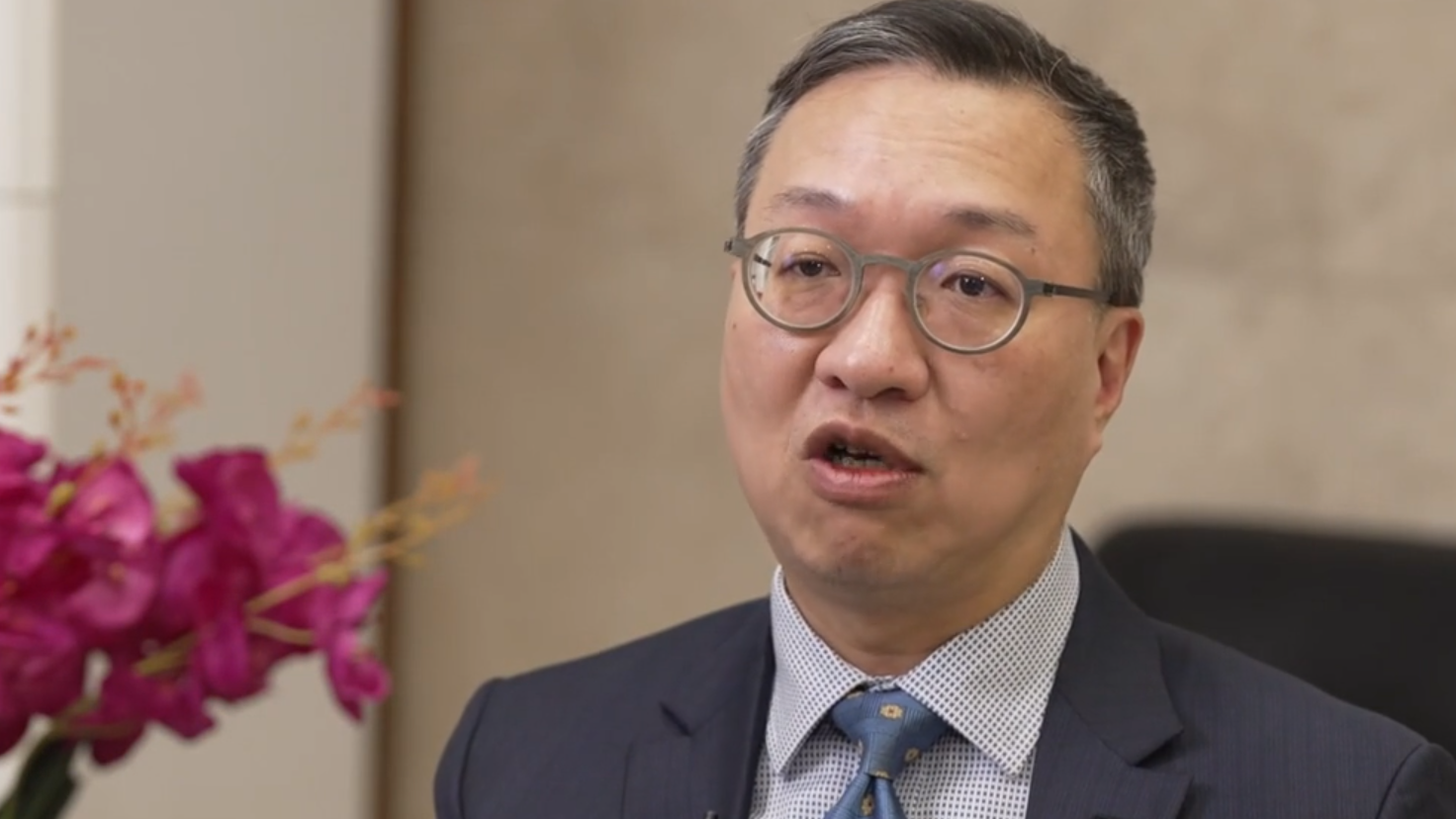 律政司司長林定國訪問。(政府新聞處截圖)