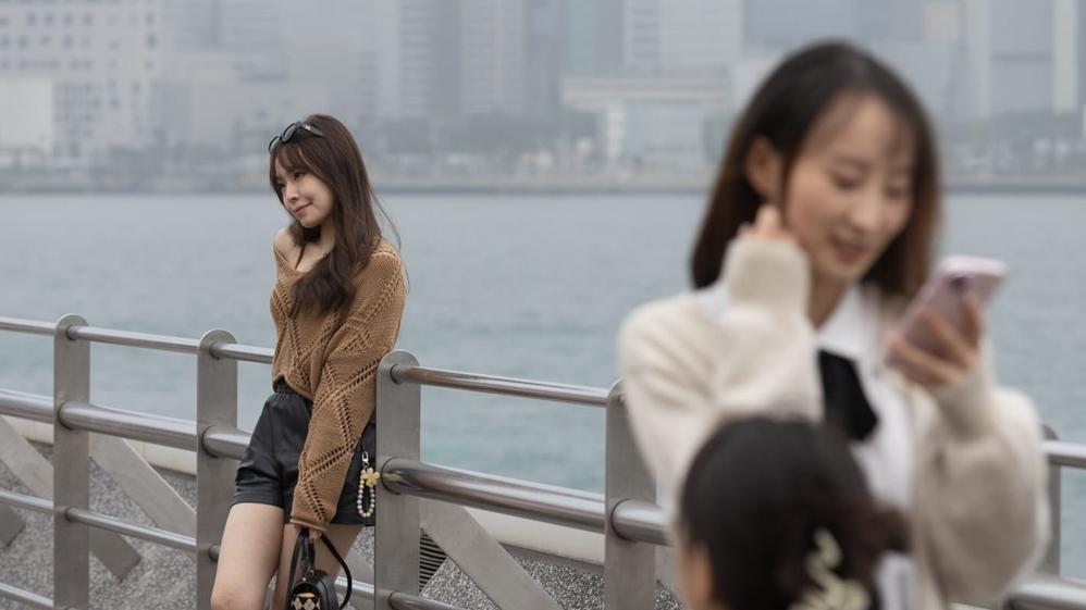 今日大致多雲，最高約21度，元旦隨後一兩日低見約11、12度。(資料圖片)