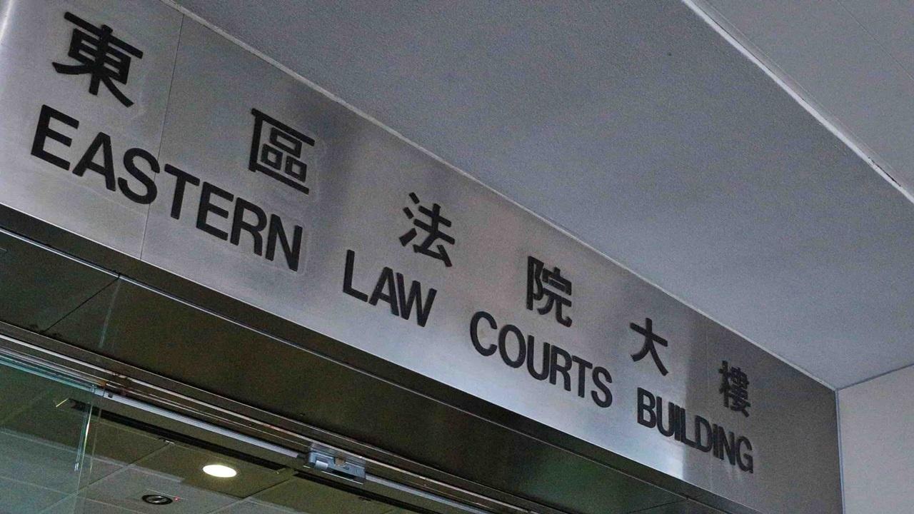 輔警駕的士載客時露私處自瀆 被控公眾地方猥褻今日提堂