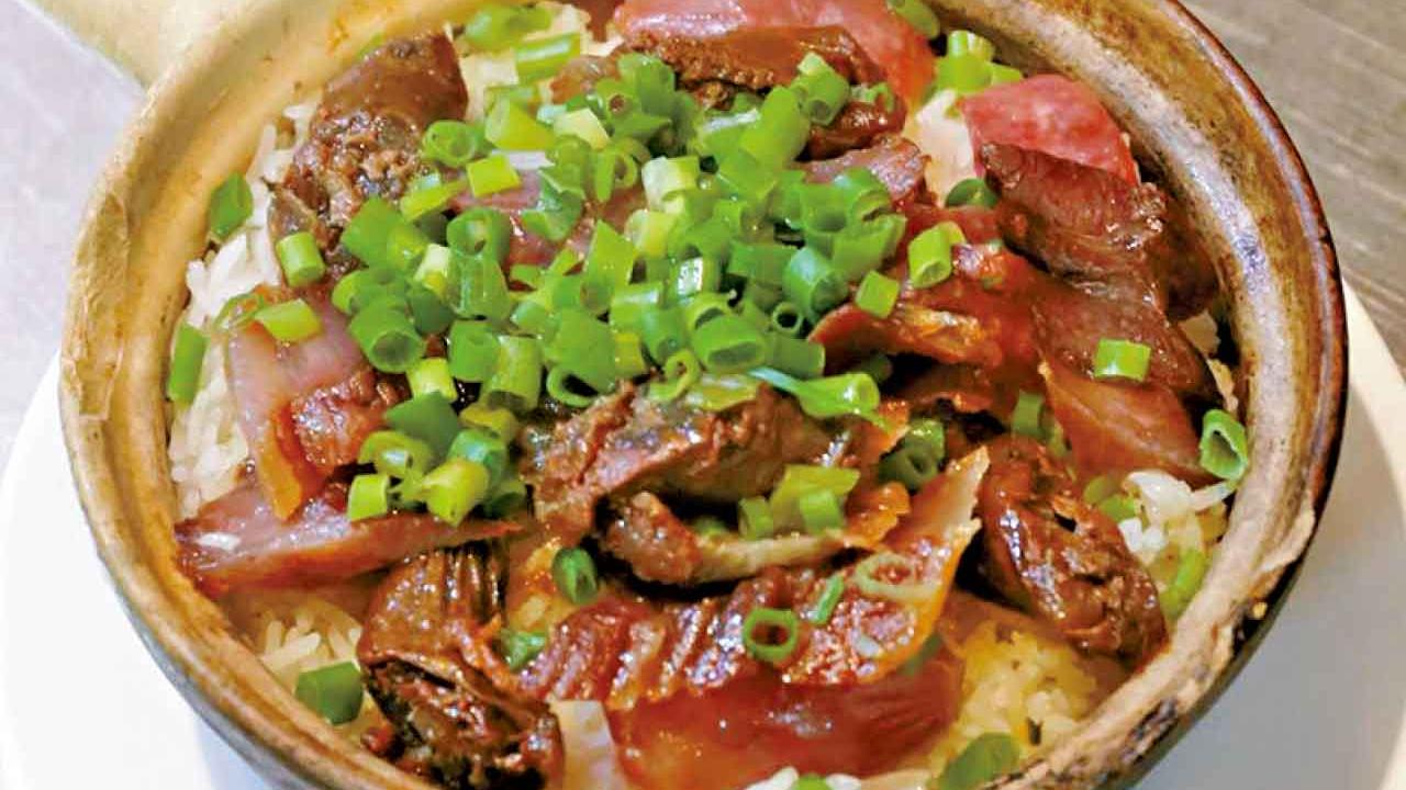 減磅中的臘腸煲仔飯