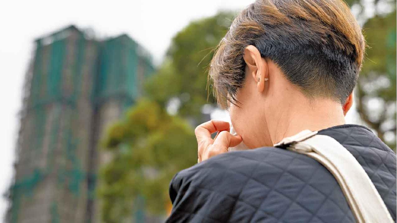 宏福苑居民入住安置住宿  政府：長遠協助至家園重建