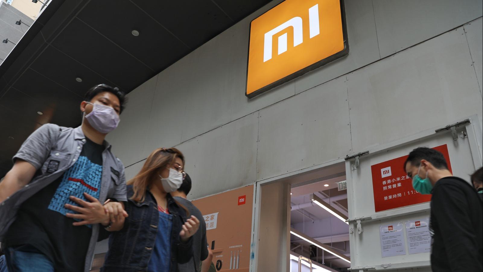 有內地傳媒報道，小米中國區開啟一系列人事調整，擬關閉虧損門市，或承擔近3千萬人幣一次性損失。