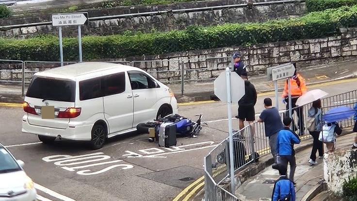 西貢發生交通意外。（fb「[西貢人]日報」圖片）