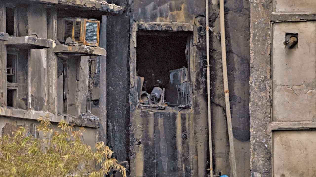 獨立委員會審視大火惹熱議  特首辦︰適時公布職權範圍