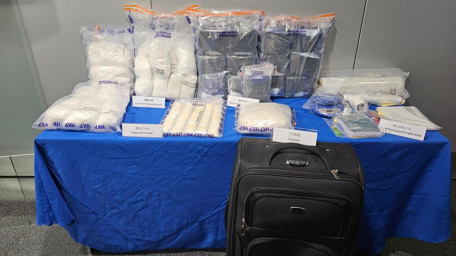 警方元朗搗破毒品倉 發現毒品有不同包裝方法呈膠囊狀