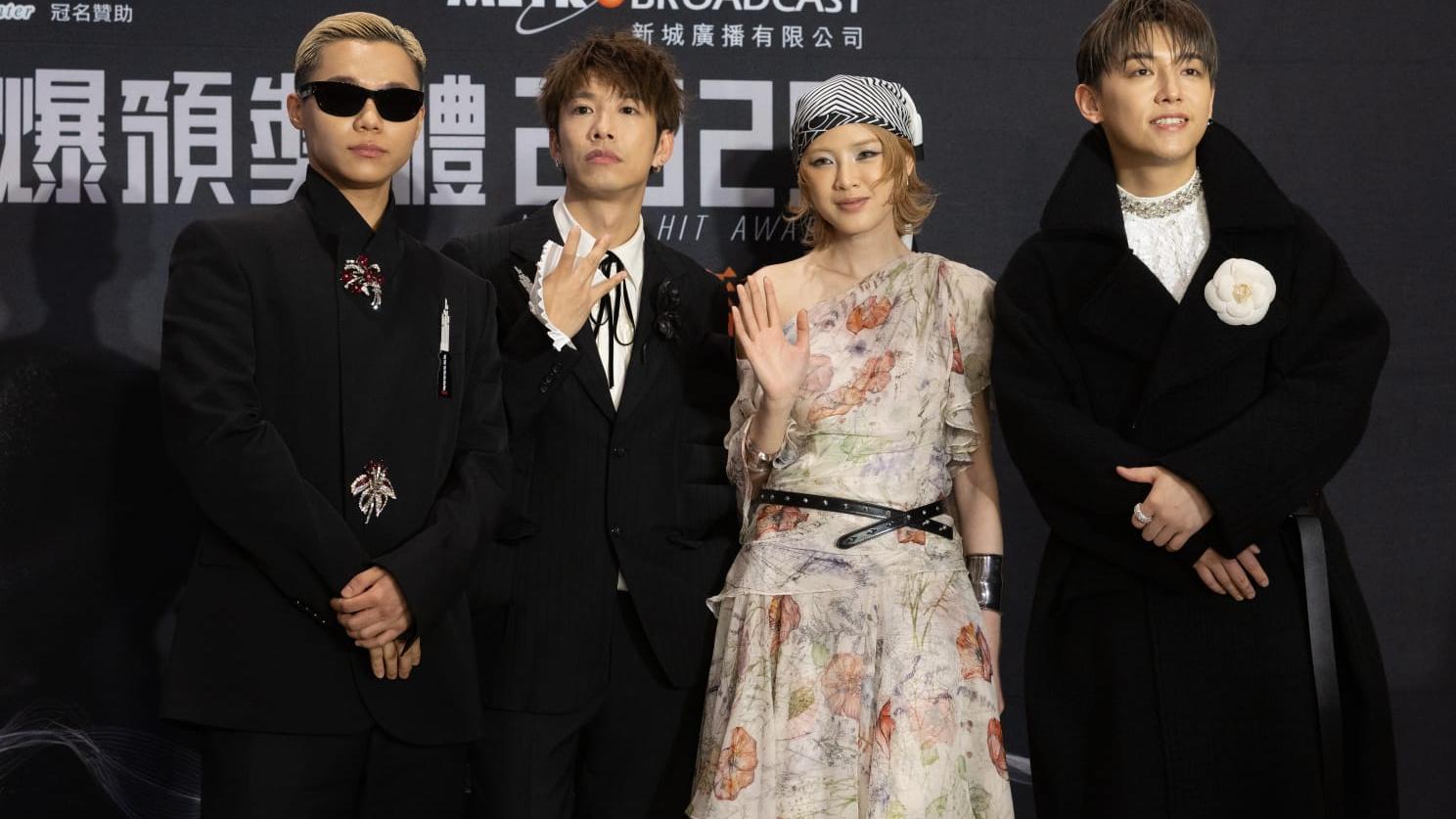 新城勁爆頒獎禮2025|華納三寶回應與新城破冰 MC張天賦以腸胃肉減肥?Gareth. T談《用背脊唱情歌》被踢出五強