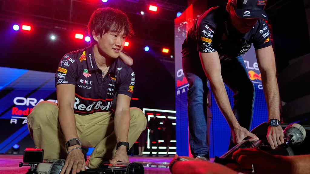 紅牛公布明年車手名單，角田裕毅僅作後備。(美聯社)