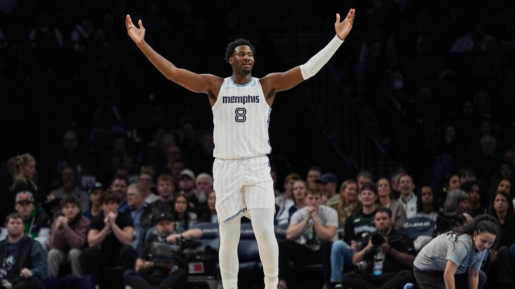 小謝倫積臣攻入28分，協助灰熊116:110擊敗木狼。(美聯社)