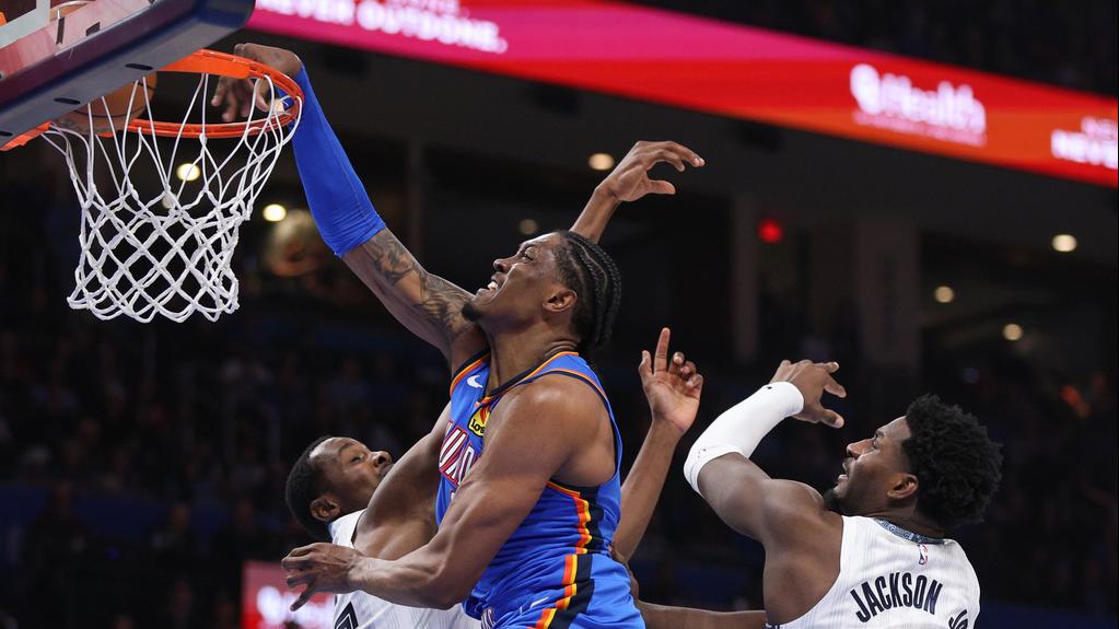 謝倫威廉士攻入24分，協助雷霆119:103擊敗灰熊。(美聯社)