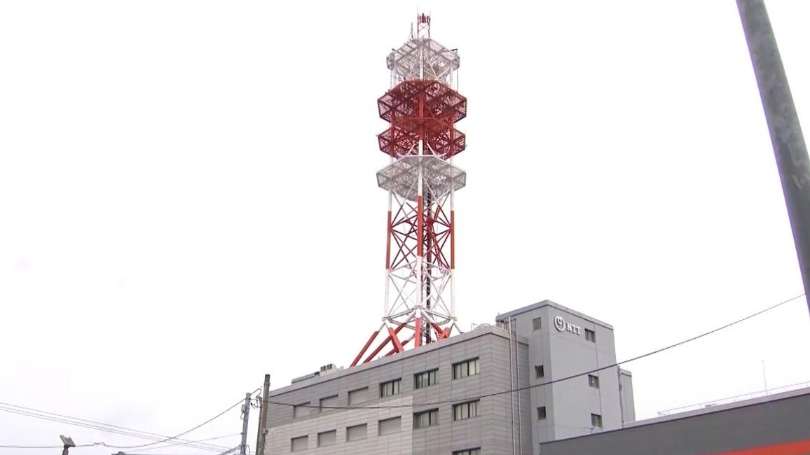 八戶市的一幢電訊大廈的通訊塔。(網上圖片)