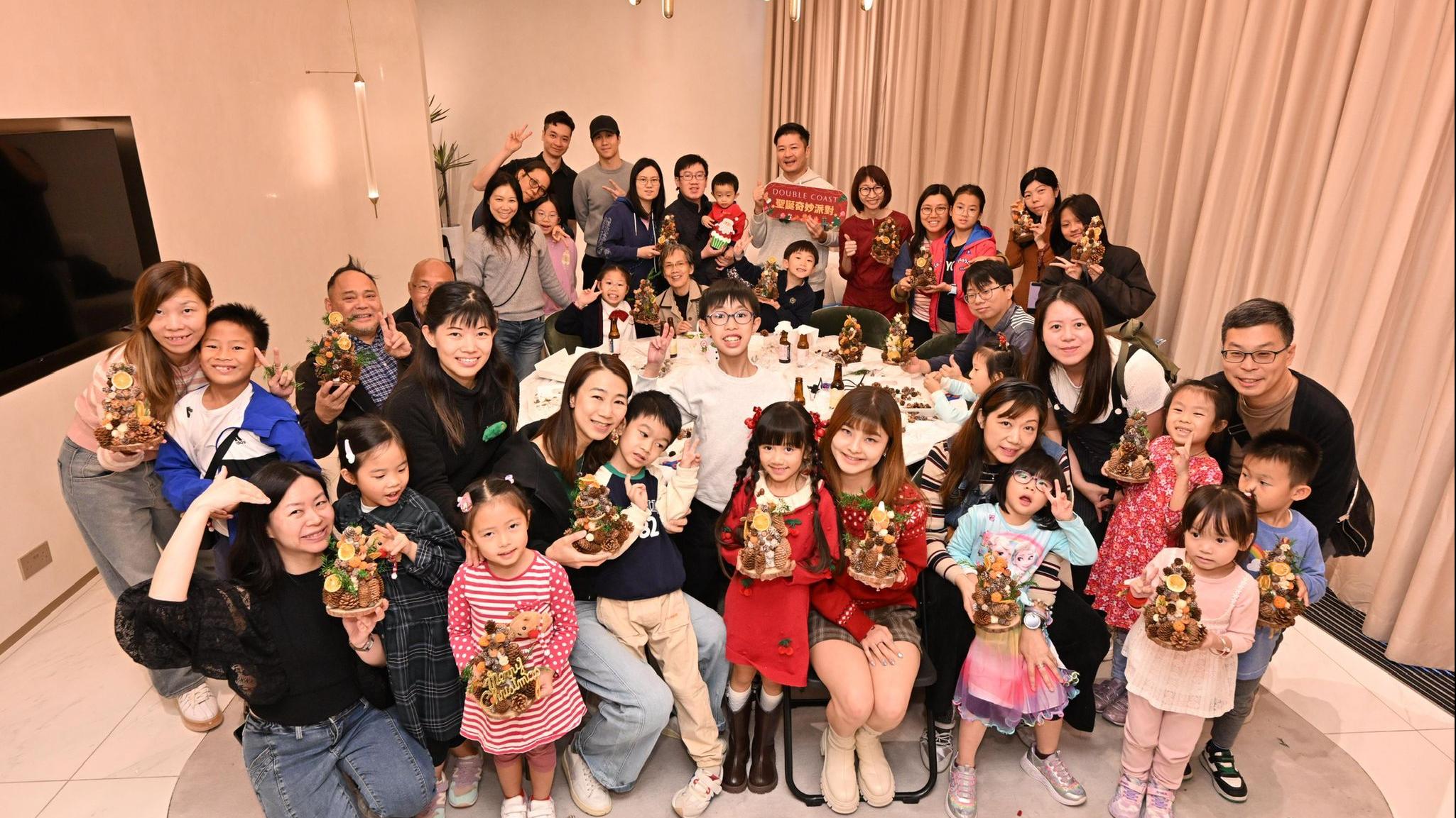 DOUBLE COAST系列累售304伙 舉辦聖誕限定活動吸引逾100組家庭參加｜啟德新盤