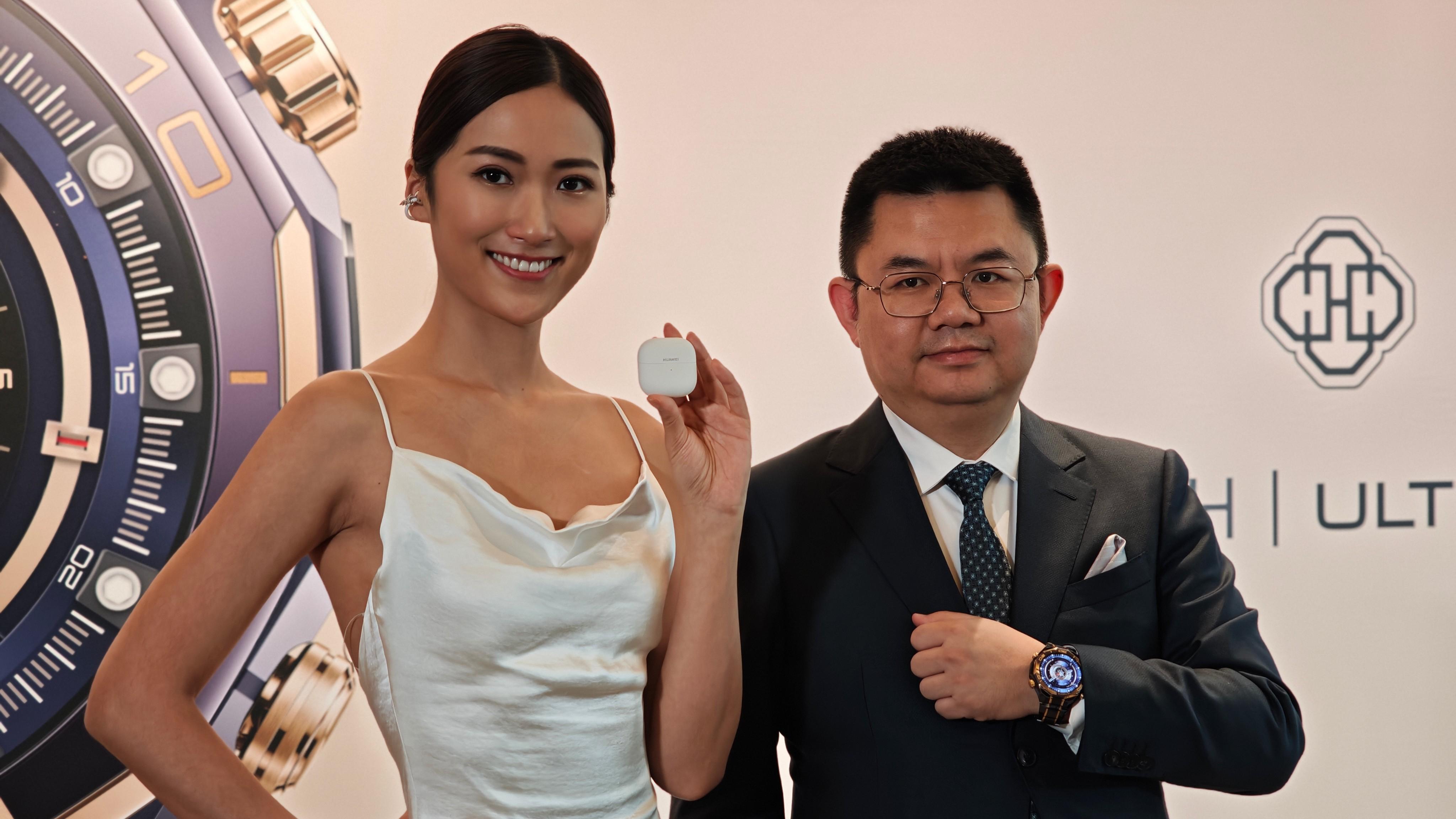 華為發布HUAWEI FreeClip 2耳機　全新WiFi路由器、特別版智能手錶