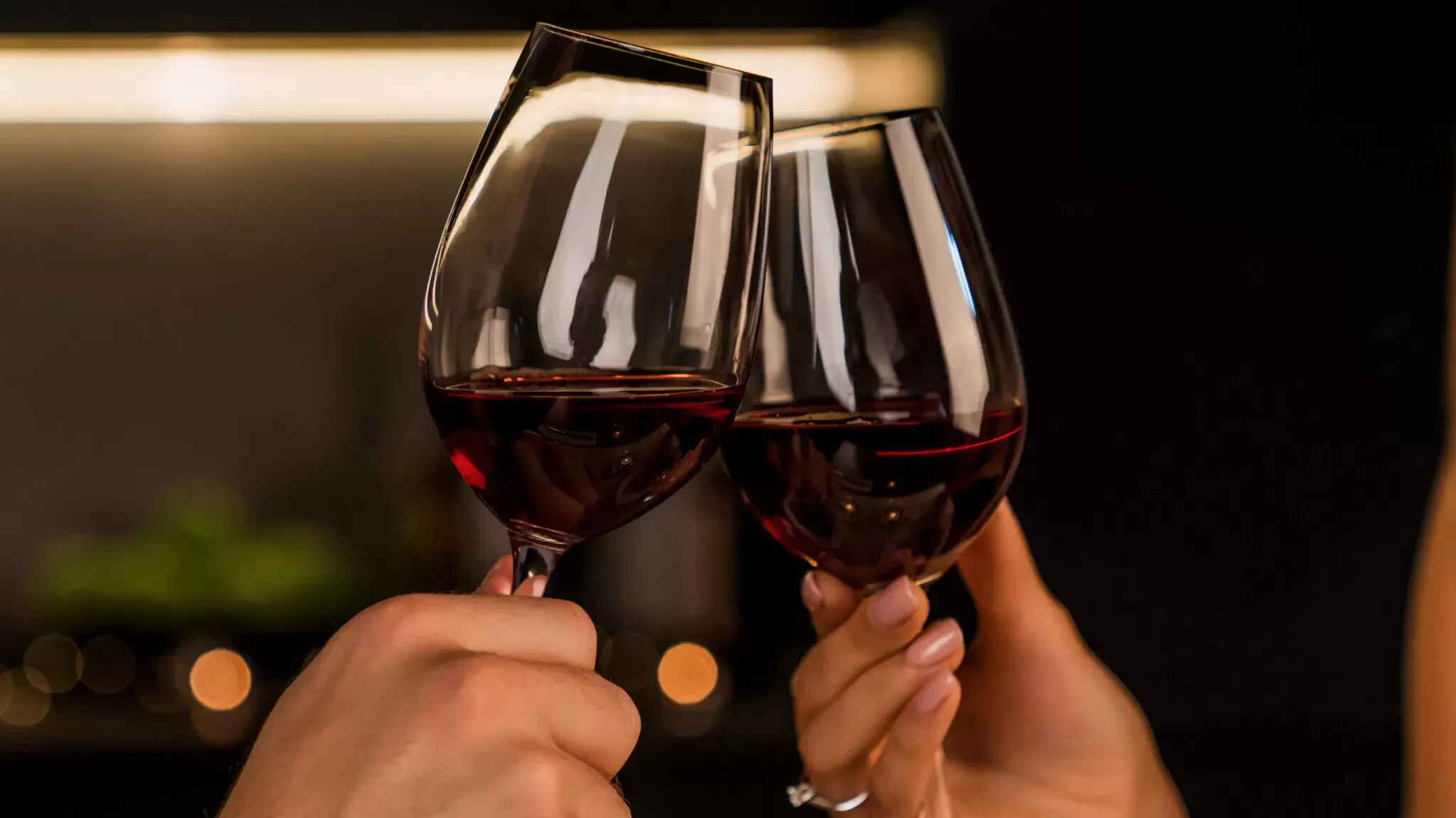 酒精本身就是認知障礙的重要風險因素，飲酒會加速腦部退化，很可能讓人提早邁向認知障礙。