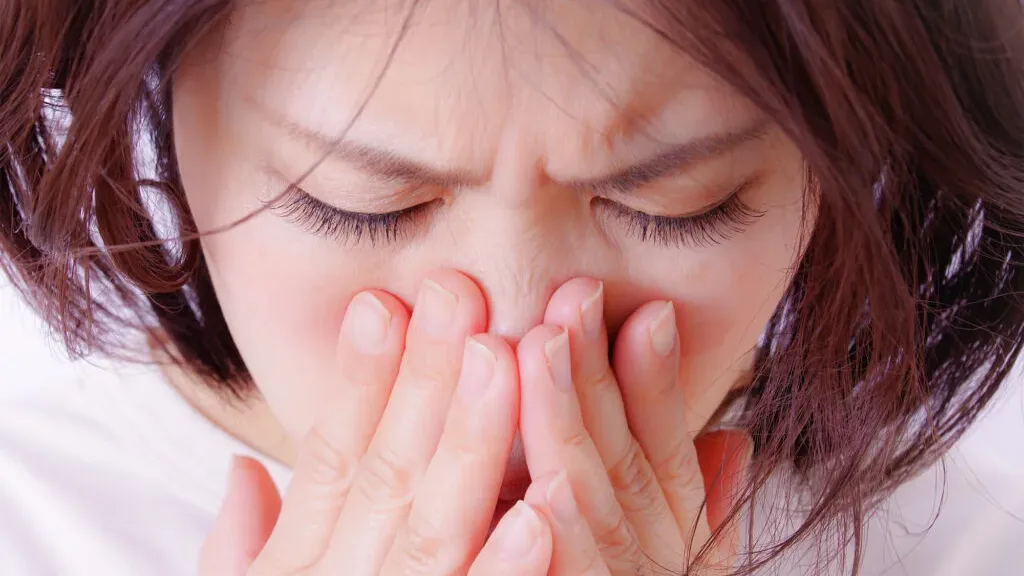 用鼻子呼吸是維持生命最基本的動作，不該成為一種負擔。若長期深受鼻塞困擾，甚至懷疑自己是否長了鼻息肉，建議先諮詢專業耳鼻喉科醫生進行詳細檢查。