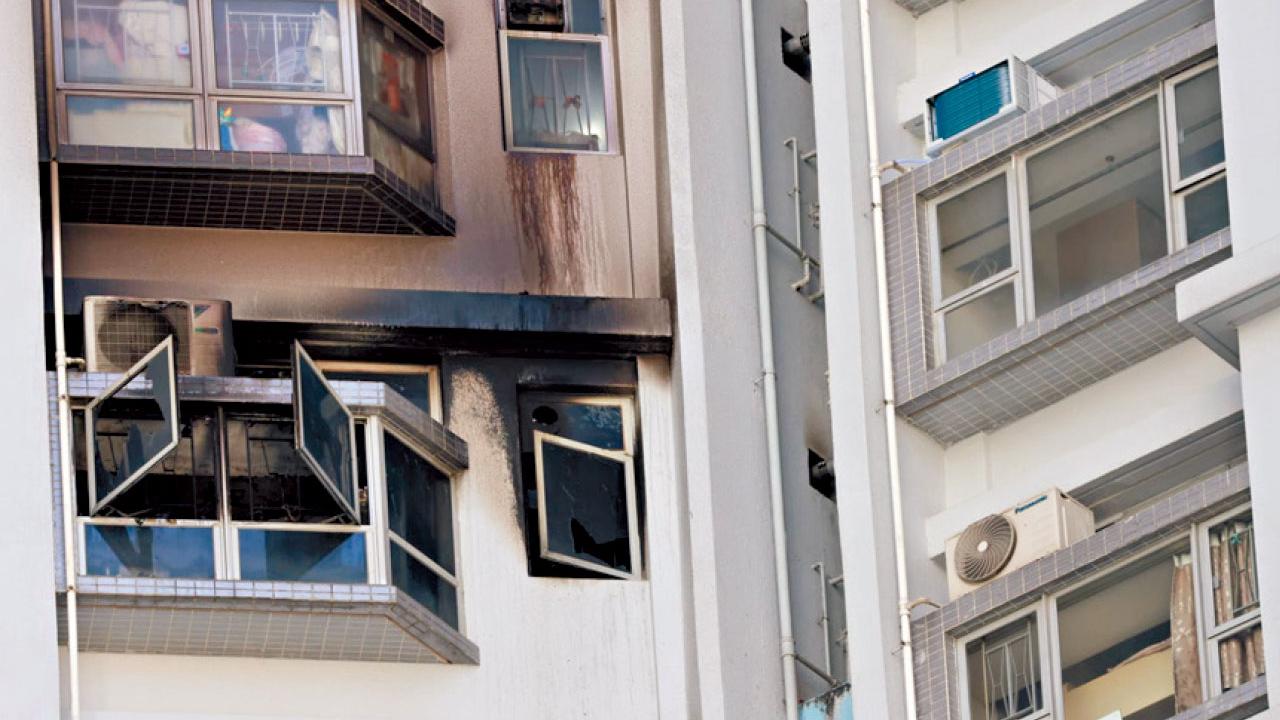 石硤尾邨美如樓火警1死8傷 充電器起火七旬翁命喪