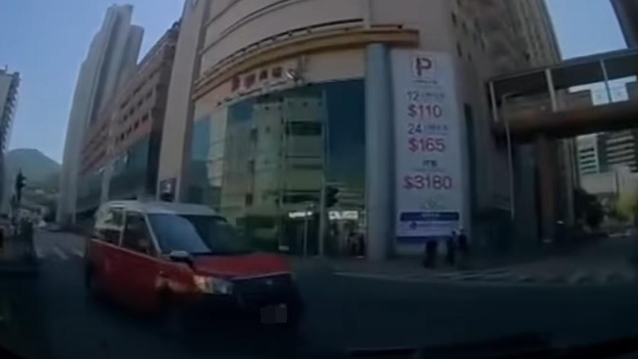 沙田發生車禍。（fb「全港違例抄牌提示區」圖片）