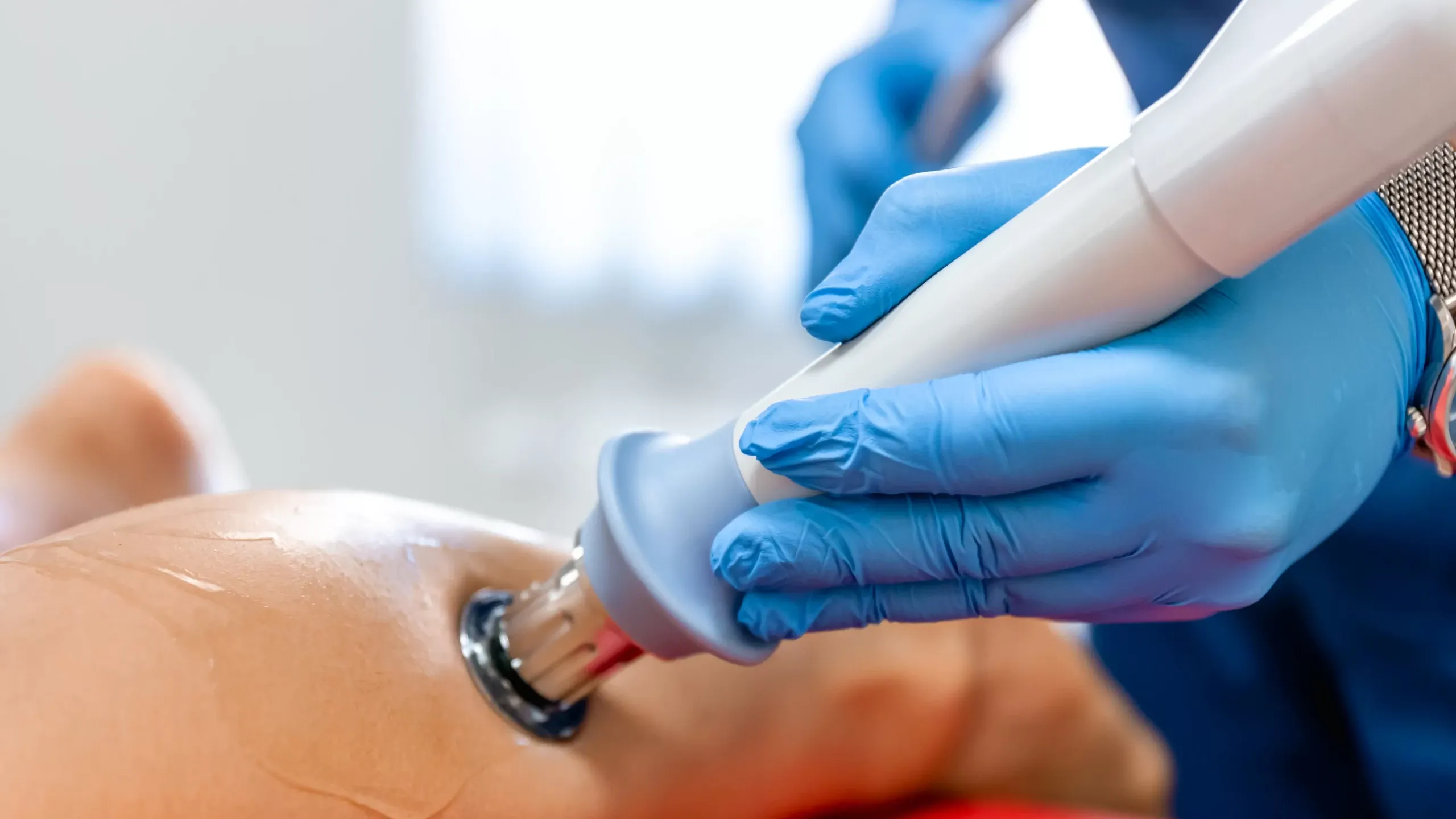 低能量體外震波治療