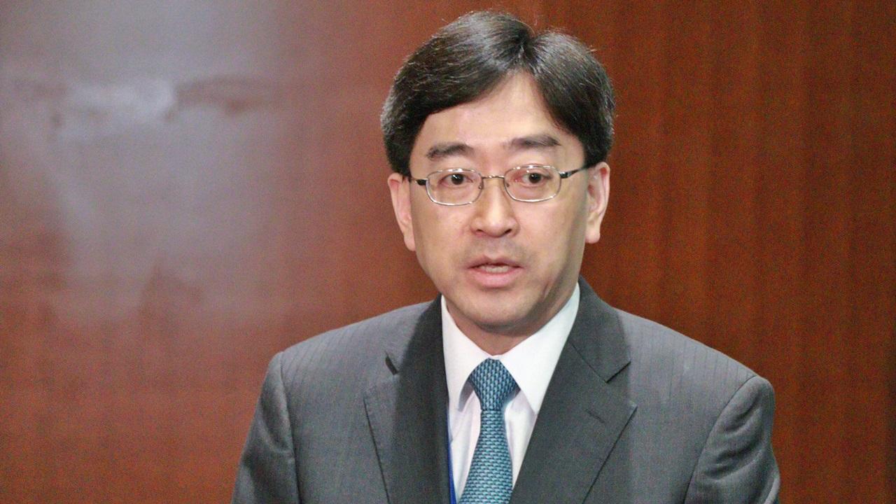 高永文稱重視人雞分隔措施 當局會與業界溝通