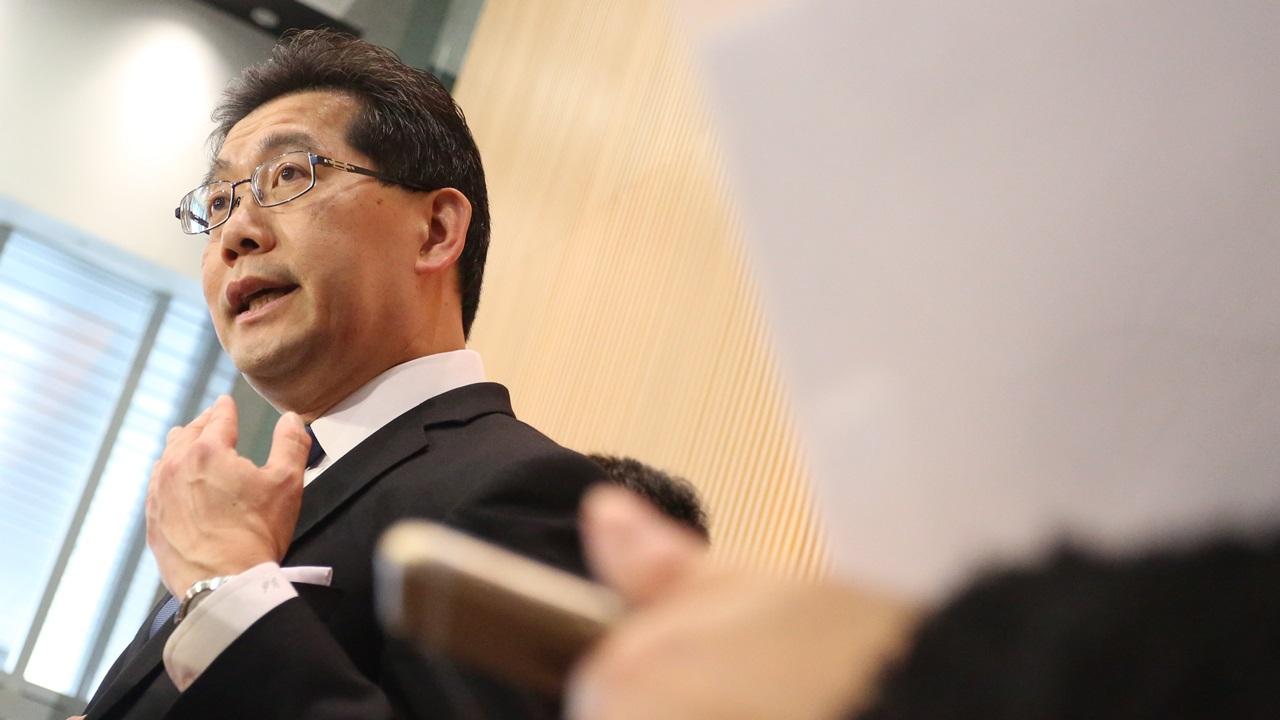 蘇錦樑指今屆政府會推出規管促銷電話公眾諮詢