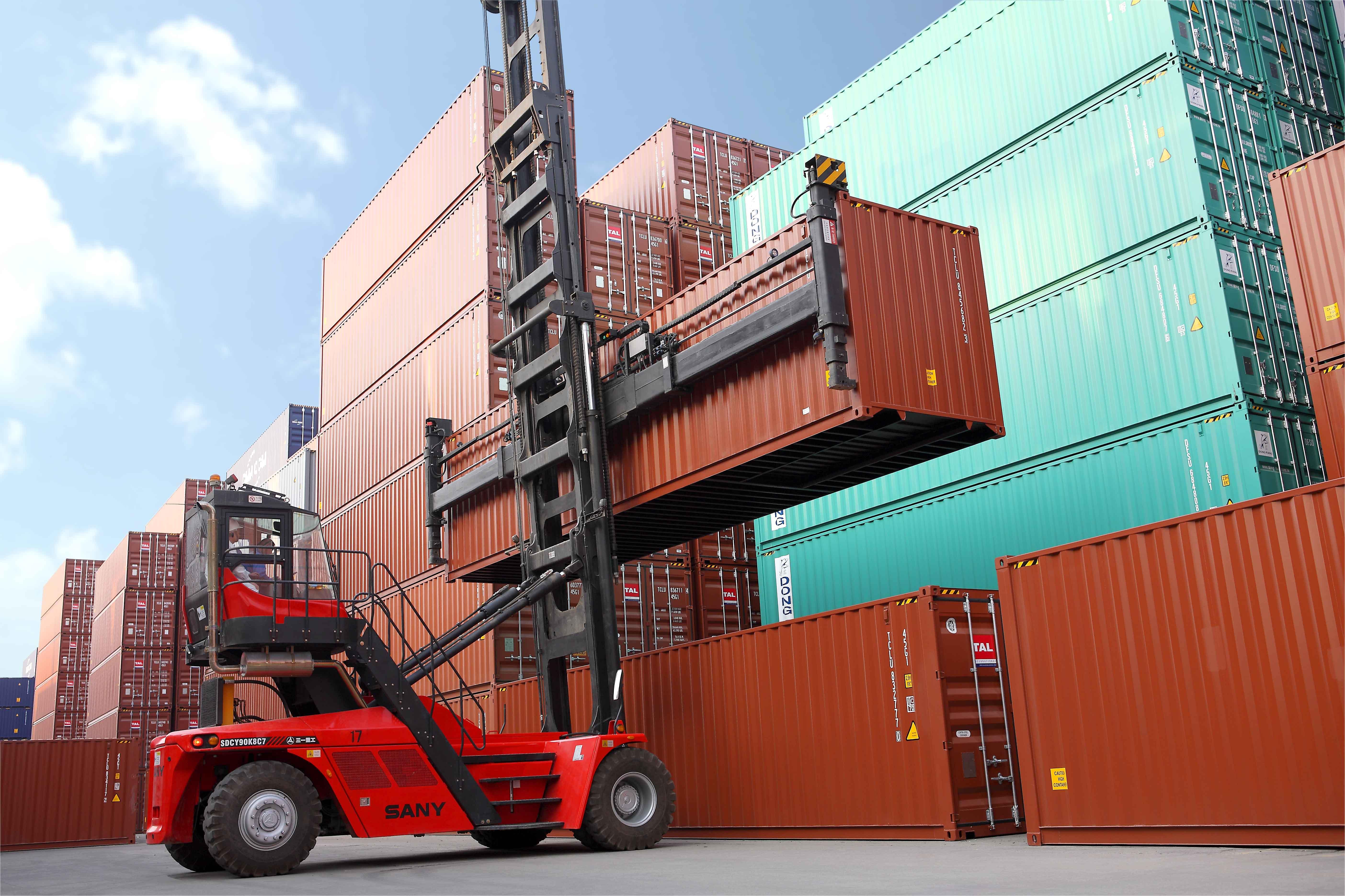 中集集團附屬天津永旺機械設備注資   中集股價報11.06元