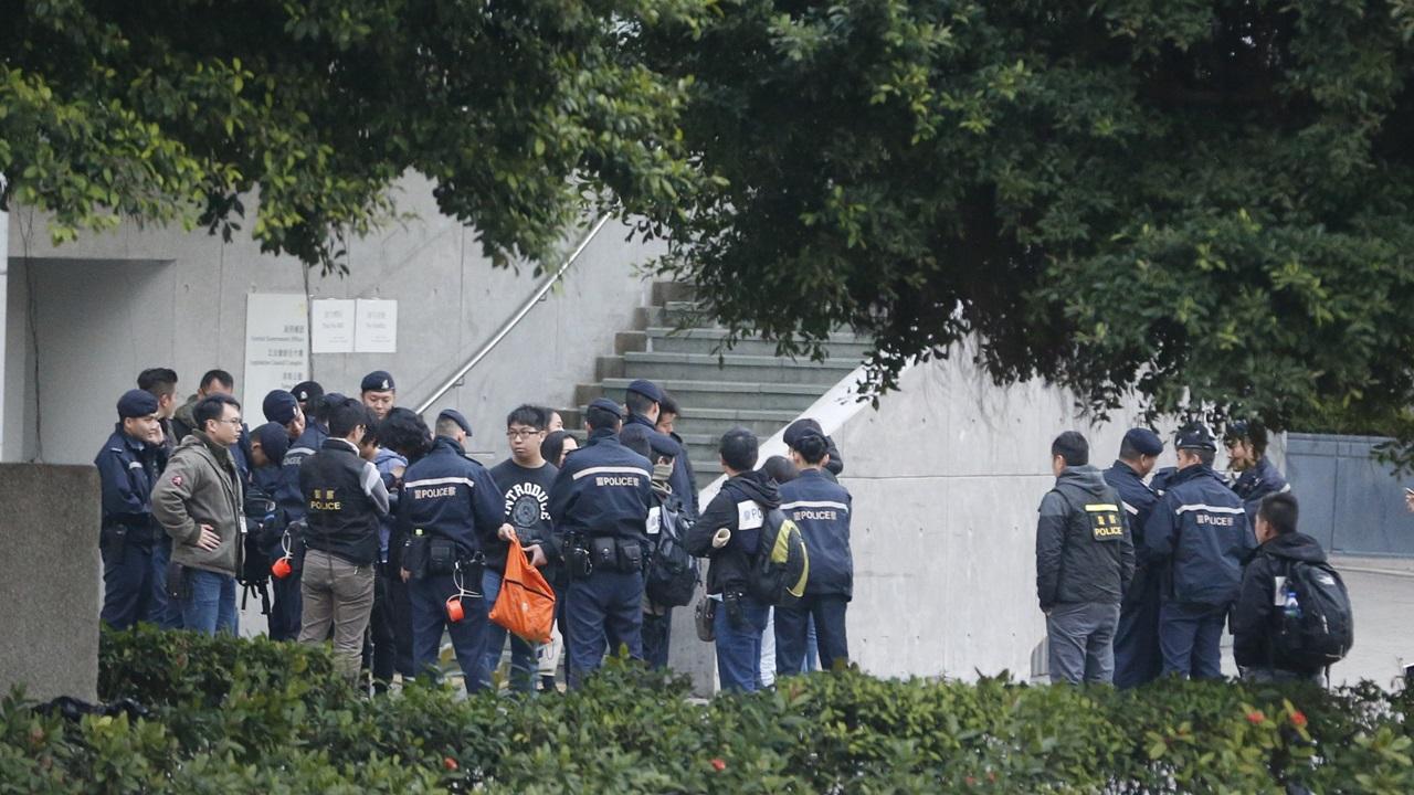 公大學生攜帶煙霧餅管有爆炸品罪名成立