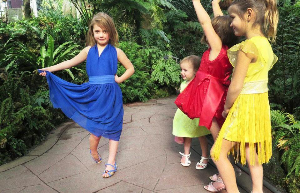 可愛妹著衫扮海鷗 奧斯卡兒童版劇照勁可愛