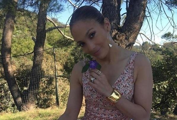 【即時娛樂】IG晒鑽戒 籮霸戀前職棒A-Rod 