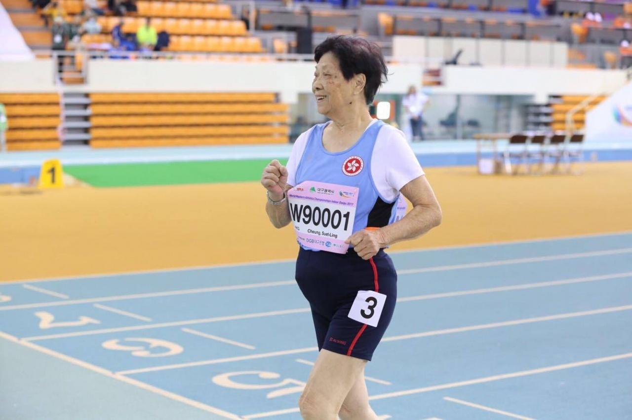 世界先進室內田徑賽  93歲張雪玲為港奪首金