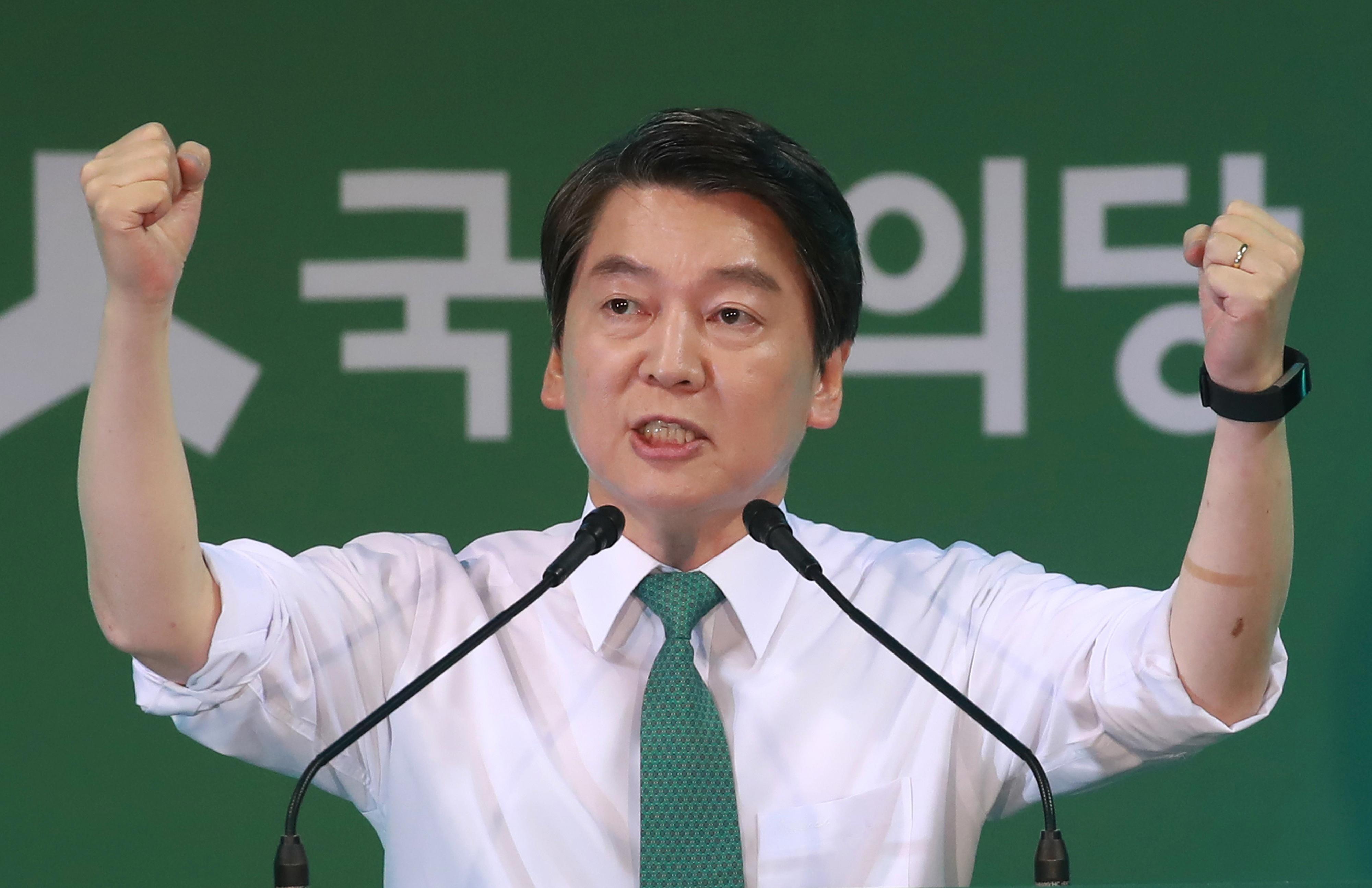 南韓總統大選民調 安哲秀首次超前文在寅