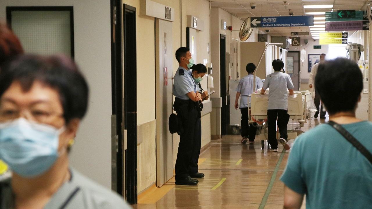 (更新)九龍灣姦劫案疑犯羈留期間疑自殺身亡