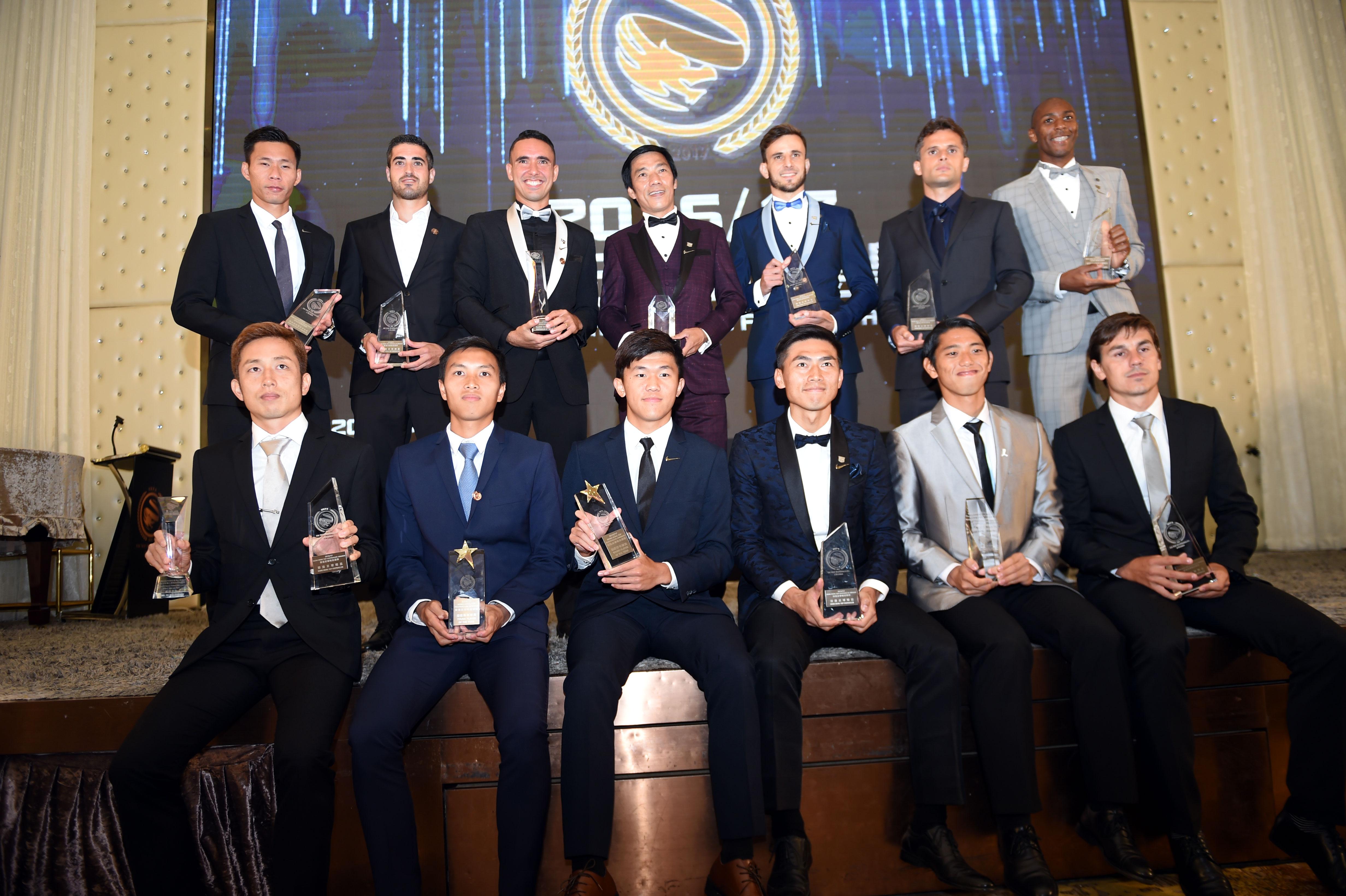 傑志中場費蘭度膺四料足球先生