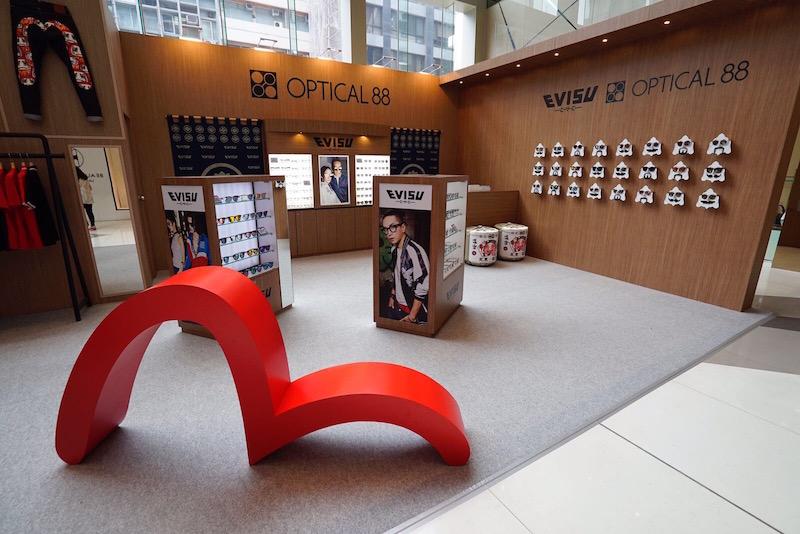 EVISU X OPTICAL 88 聯乘限定店