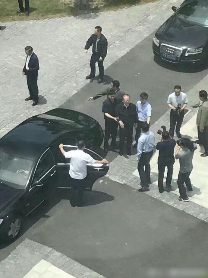 網傳江澤民現身上海科技大學