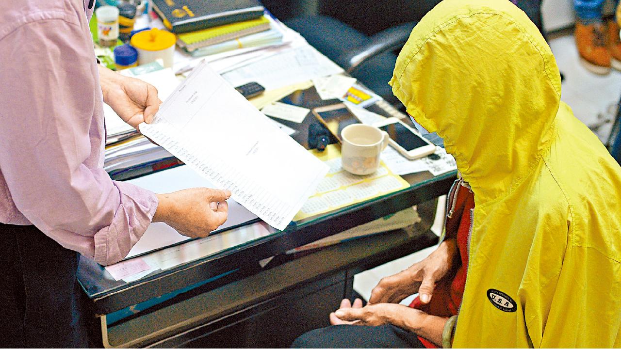 食環署事隔8日後撤控 朱婆婆堅持執紙皮：「我要自己捱」