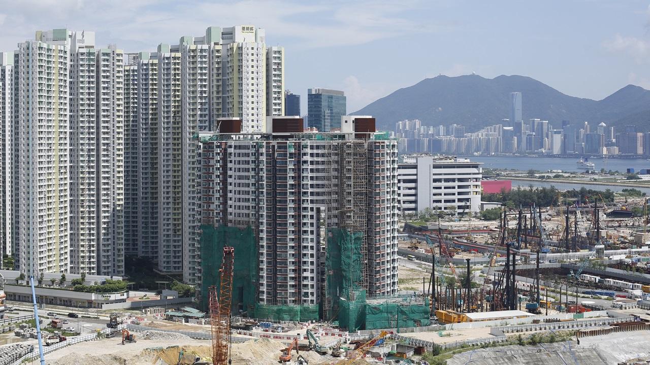 本港私樓未來3至4年潛在供應升至9.8萬伙創新高