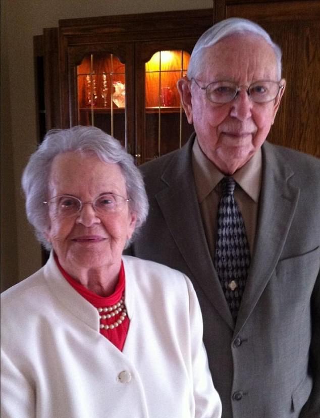 77載同襟 永世共棺