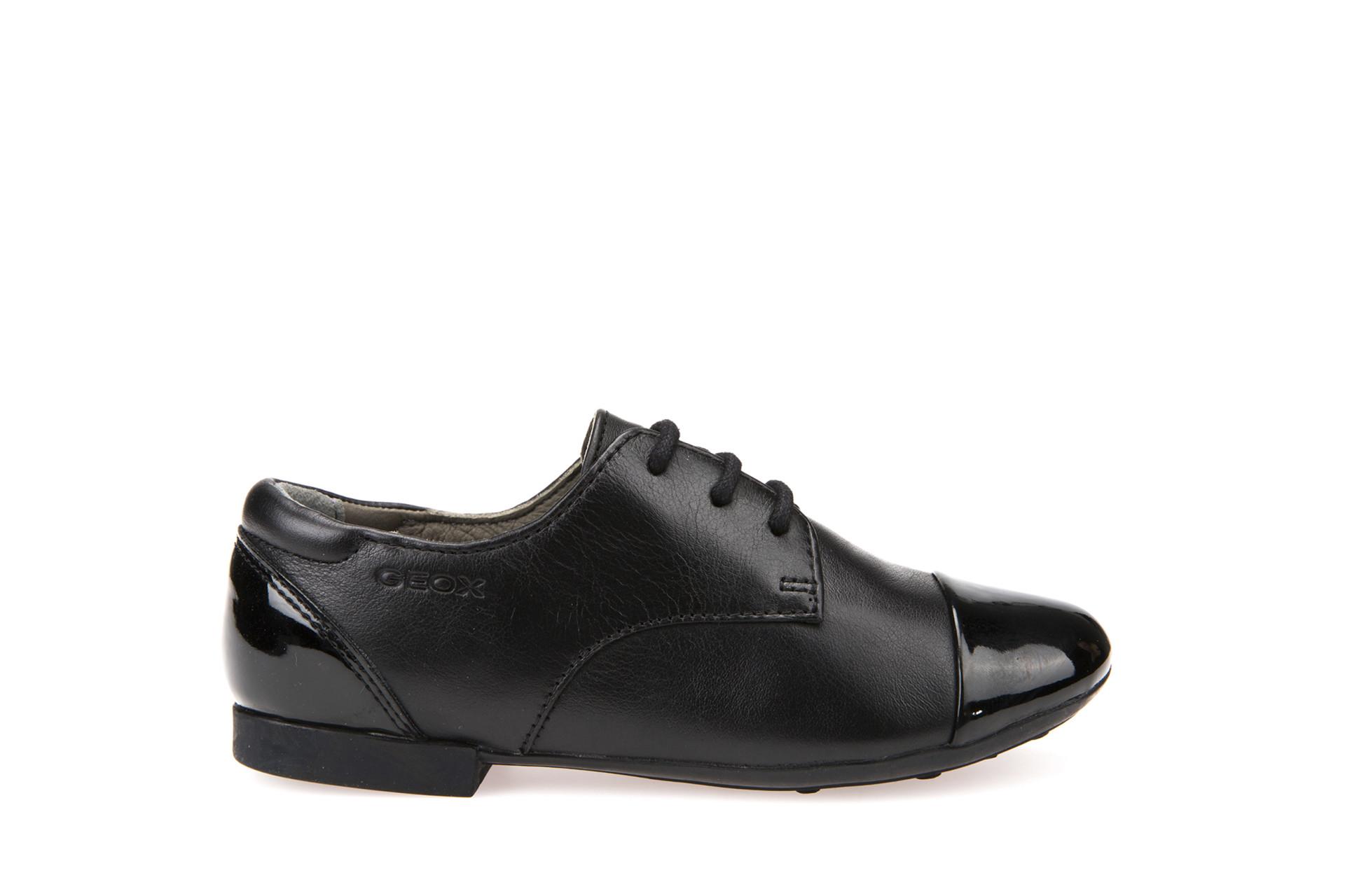 GEOX「回歸校園學生鞋優惠」