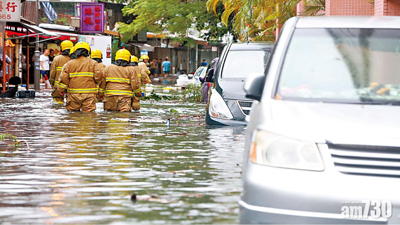 {天鴿吹襲} 「天鴿」發威多處水浸 海陸空交通癱瘓