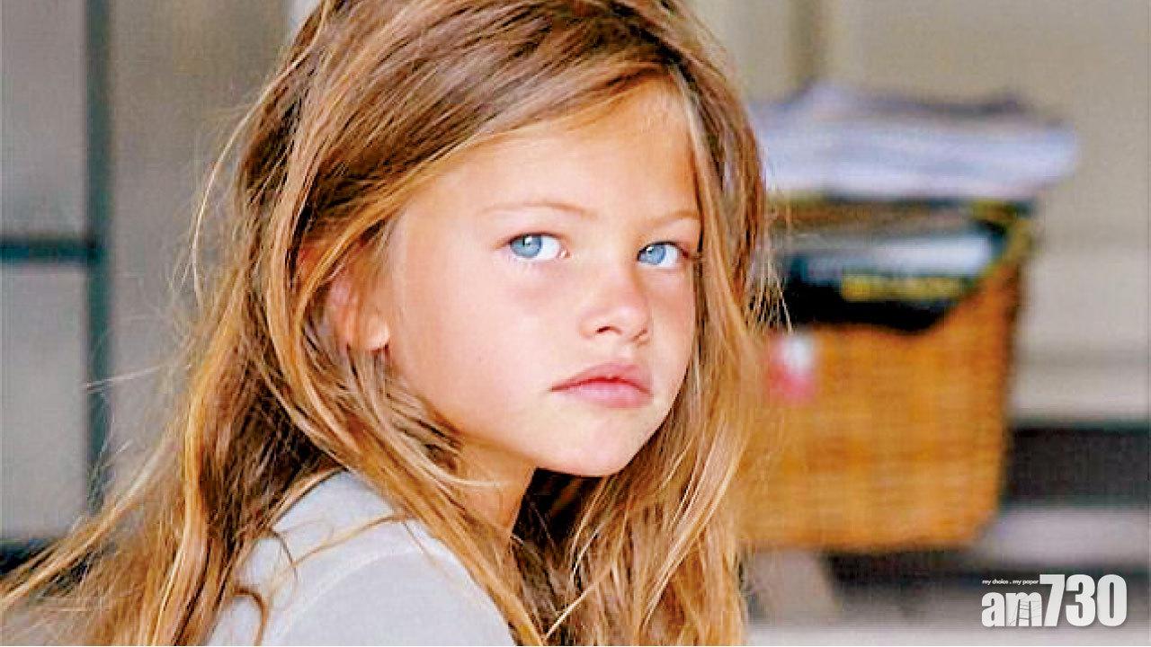 嘟咀寡笑 最美童模變靚爆嫩模