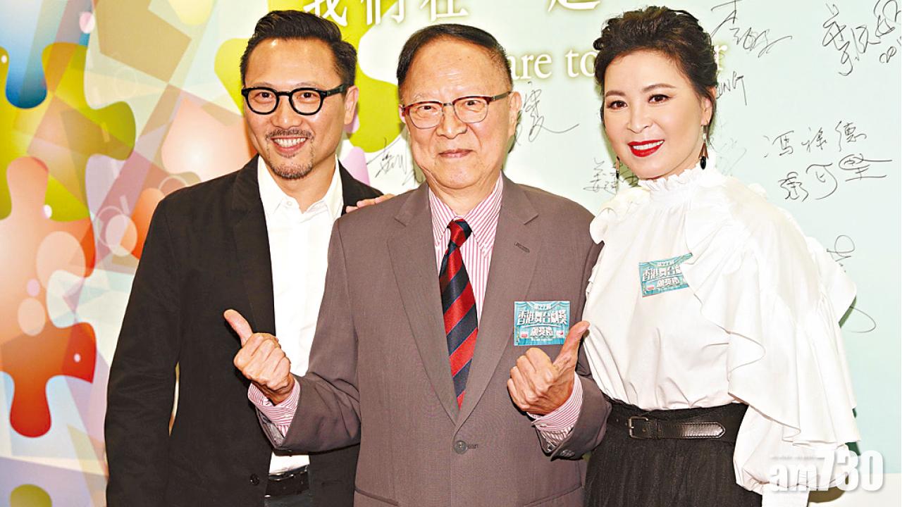 鍾景輝獲劇場「終生成就獎」