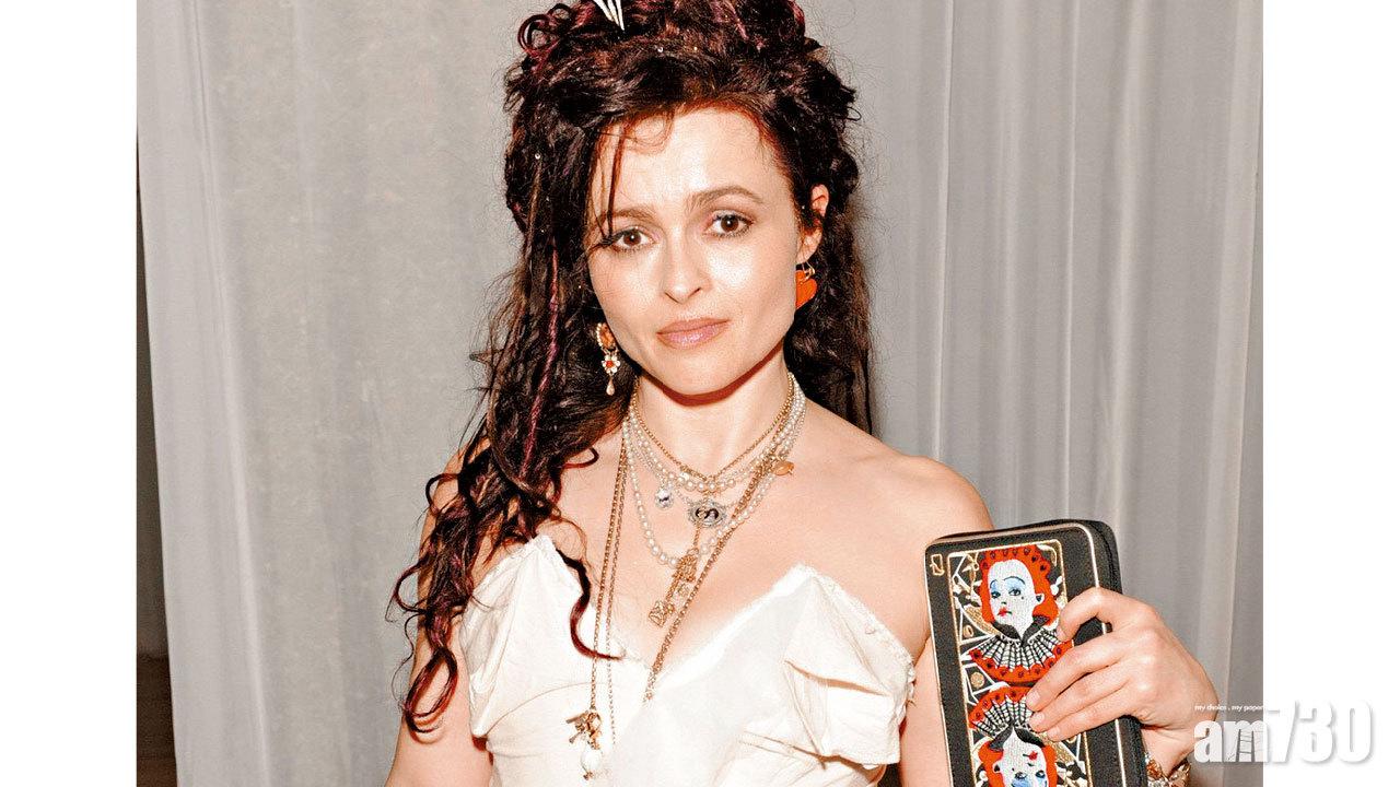 飛起安祖蓮娜 海倫娜演占士邦奸角