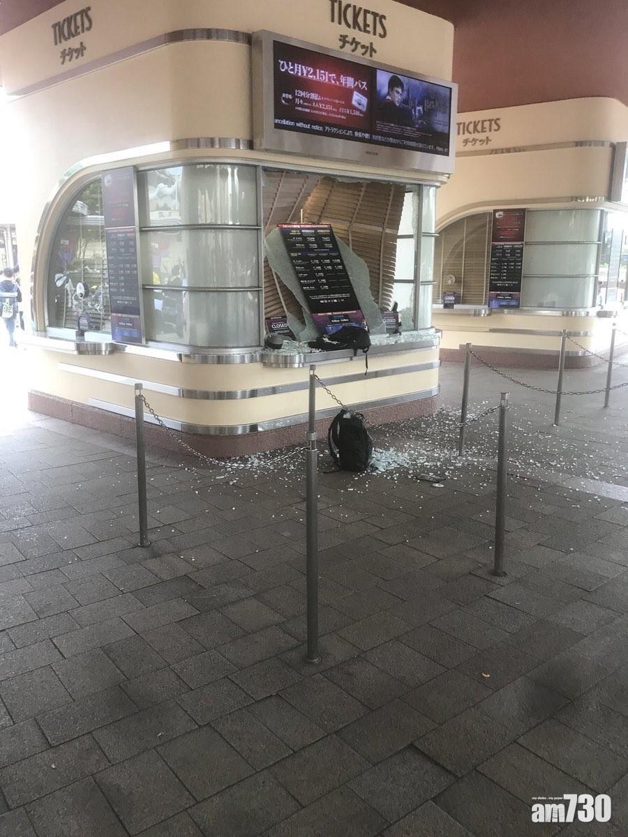 【大阪地震】環球影城多項設施關閉 售票亭玻璃被震碎