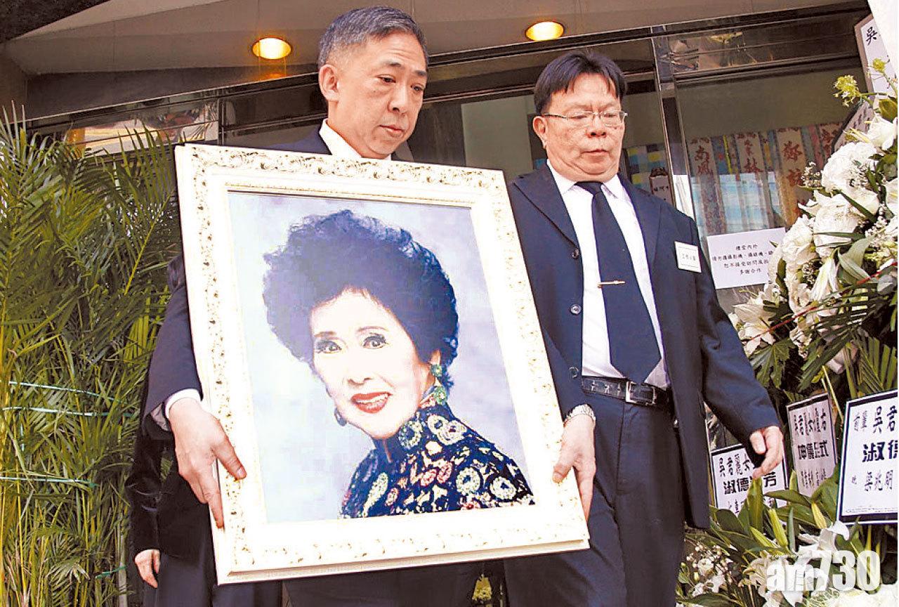 送別吳君麗 南紅憶起往日情